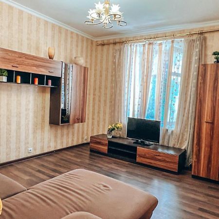 Квартира В Центре Крещатика Kyiv Exterior photo